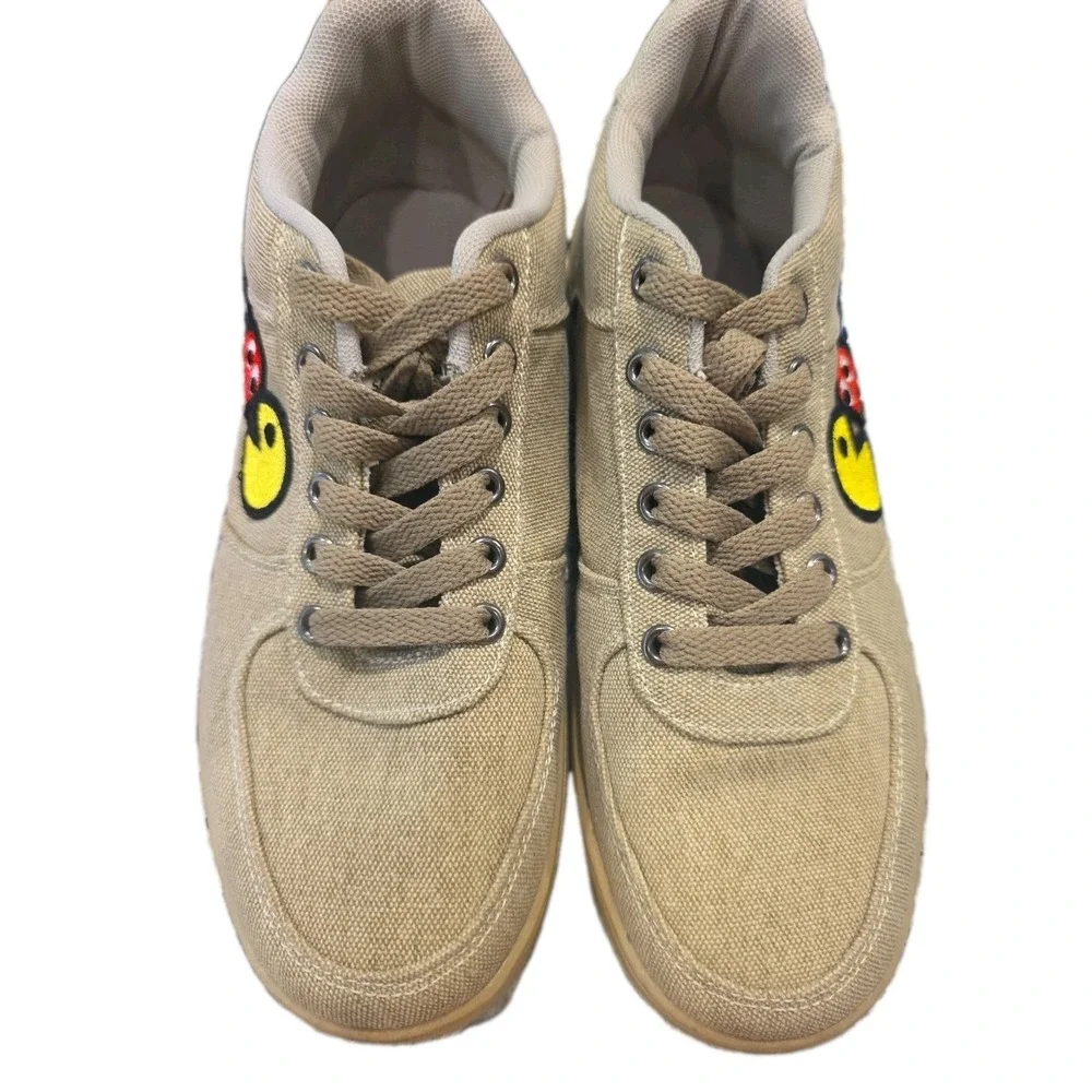 The Unbranded Brand new tan